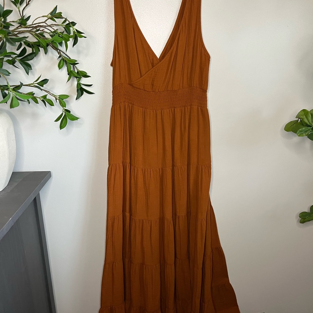 Size Medium - Universal Thread - Sleeveless Maxi Dress